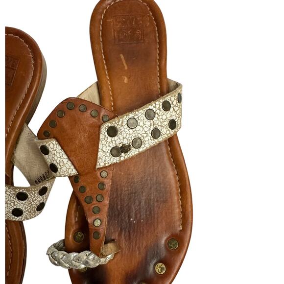 FRYE Toe Ring Sandal - Picture 6 of 7